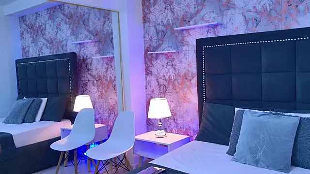 Ann  Evans online show from 04/11/26, 03:25