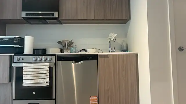 bendlikebanana   online show from 03/31/26, 05:26