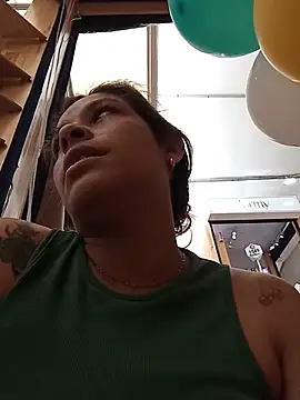 alanna6950 online show from 05/25/26, 07:45