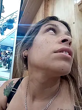 alanna6950 online show from 03/31/26, 04:09