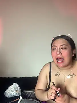 Snapshot of -Zoe_Jack- chatting on 04/07/26, 01:24 -Zoe Jack- online show from 04/07/26, 01:24