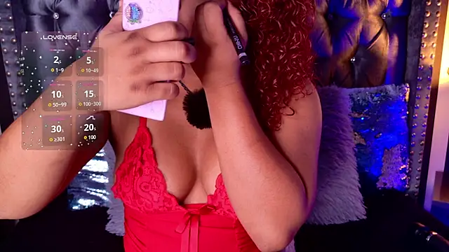 lara curly online show from 04/27/26, 10:35