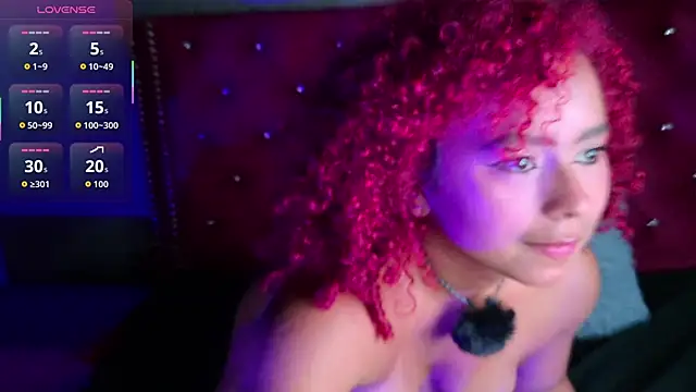 lara curly online show from 03/29/26, 10:39