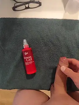 Essie deLona online show from 06/16/26, 01:55