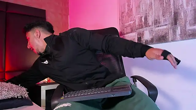 Zane cruz online show from 05/08/26, 11:25