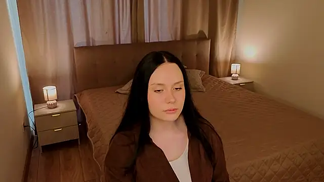 Snapshot of DeloresSaberi chatting on 04/08/26, 04:03 DeloresSaberi online show from 04/08/26, 04:03