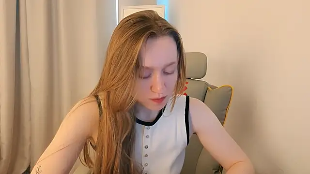mowalova online show from 07/09/26, 05:08