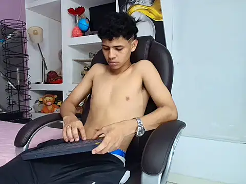 Nico Viper  online show from 04/08/26, 07:48