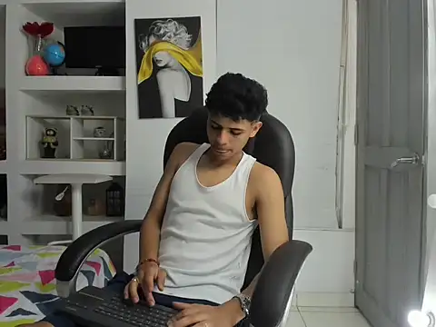 Nico Viper  online show from 03/23/26, 07:36