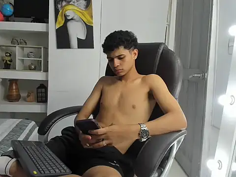 Nico Viper  online show from 04/01/26, 08:50