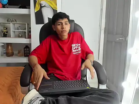 Nico Viper  online show from 03/27/26, 07:26