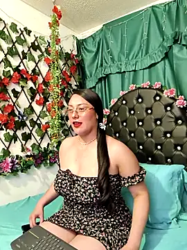 CristalZafiro online show from 04/01/26, 03:09