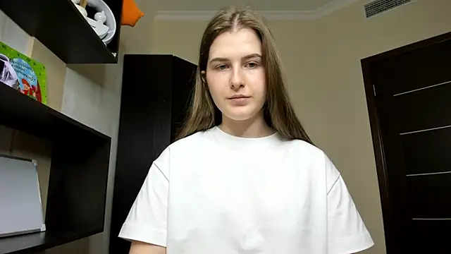 OhMyAlice online show from 04/18/26, 03:47