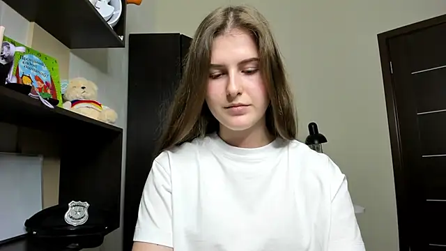 OhMyAlice online show from 04/28/26, 06:56