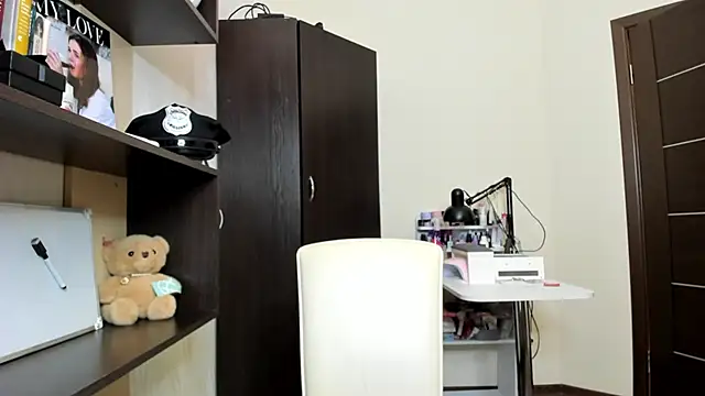 Snapshot of OhMyAlice chatting on 06/22/26, 07:22 OhMyAlice online show from 06/22/26, 07:22