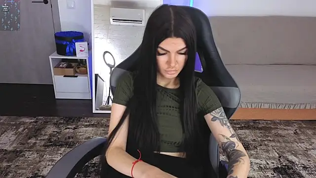 AnacondaOnn online show from 05/17/26, 07:52