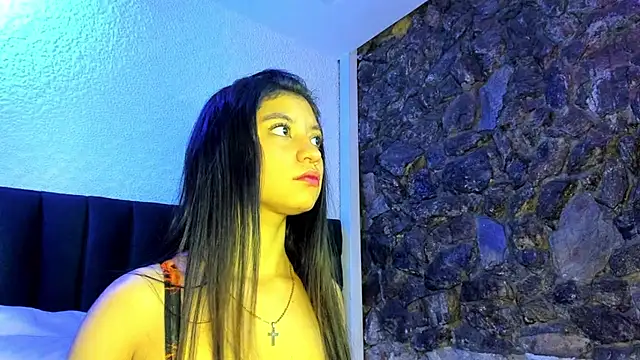 LindaCatalina  online show from 05/22/26, 12:47