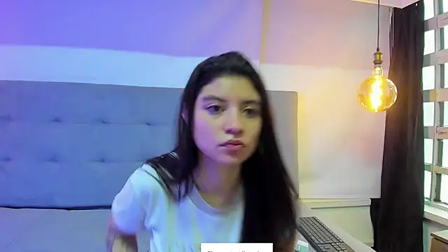 LindaCatalina  online show from 04/07/26, 12:29