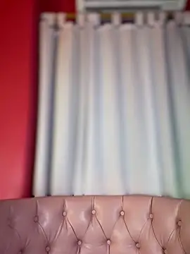 LeylaKnox online show from 05/13/26, 07:21