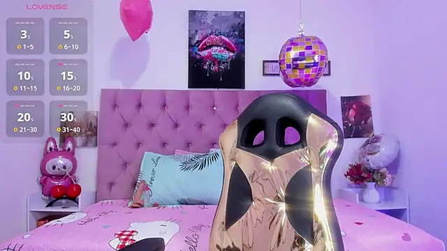 Natasha wishx online show from 04/27/26, 08:29