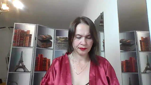 Snapshot of Selena_Moo chatting on 06/26/26, 12:22 Selena Moo online show from 06/26/26, 12:22