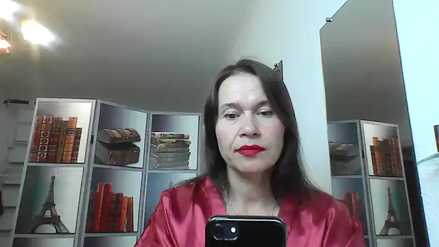 Snapshot of Selena_Moo chatting on 06/20/26, 09:36 Selena Moo online show from 06/20/26, 09:36