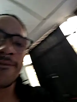 Snapshot of old_soul_and_young_spirit chatting on 04/14/26, 05:51 old soul and young spirit online show from 04/14/26, 05:51