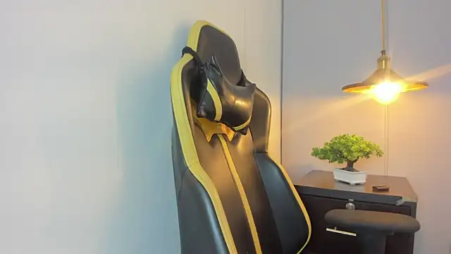 Snapshot of sofi_alix chatting on 03/28/26, 07:26 sofi alix online show from 03/28/26, 07:26