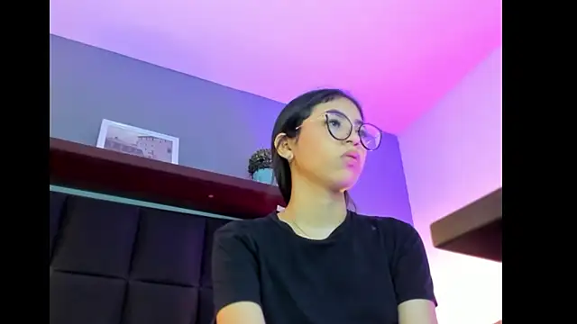 sofi alix online show from 05/11/26, 07:00