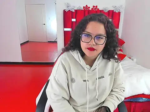 emma joyce online show from 03/21/26, 12:53