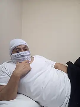 Snapshot of trkk9715 chatting on 04/11/26, 08:45 trkk9715 online show from 04/11/26, 08:45