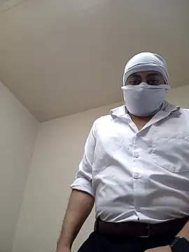 Snapshot of trkk9715 chatting on 04/14/26, 07:08 trkk9715 online show from 04/14/26, 07:08