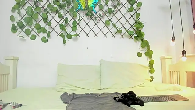 Snapshot of Natalia_Beauty chatting on 03/26/26, 06:50 Natalia Beauty online show from 03/26/26, 06:50