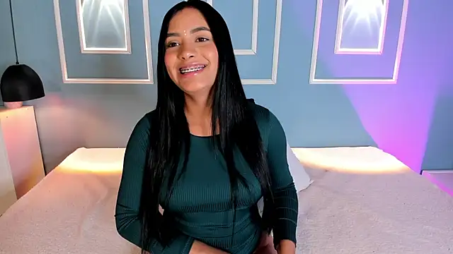 Agatha Zc  online show from 04/01/26, 01:41