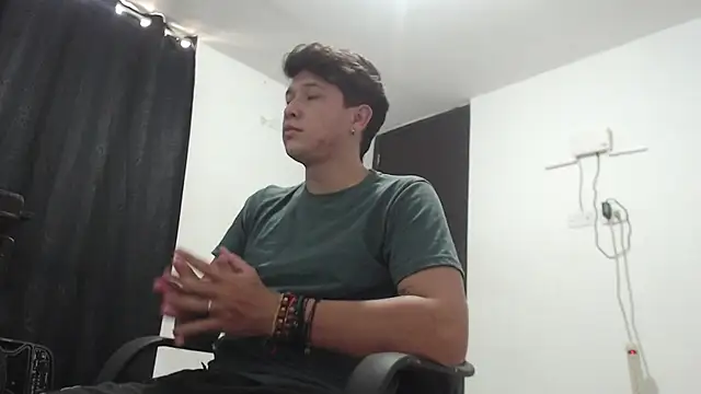 Lucifeeeer 666 online show from 03/26/26, 07:56