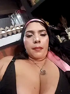 Candy hot crush online show from 03/25/26, 12:44