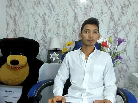 Dominic Blaze online show from 03/25/26, 06:51