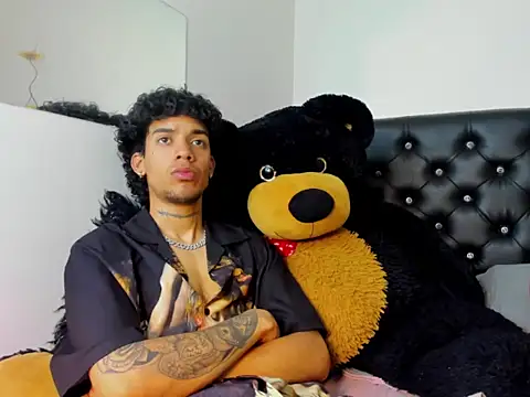 Ryder-Stone online show from 05/24/26, 06:19
