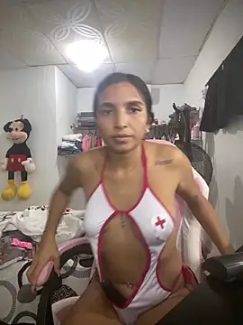 Blowjob-Queen  online show from 04/18/26, 02:03