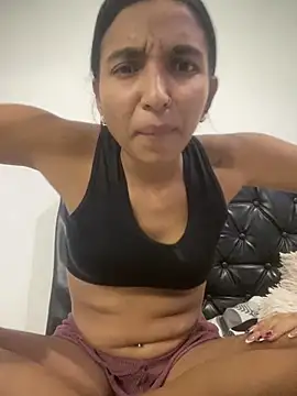 Blowjob-Queen  online show from 04/27/26, 06:00
