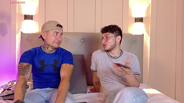 Snapshot of Lance_miller chatting on 03/24/26, 01:27 Lance miller online show from 03/24/26, 01:27