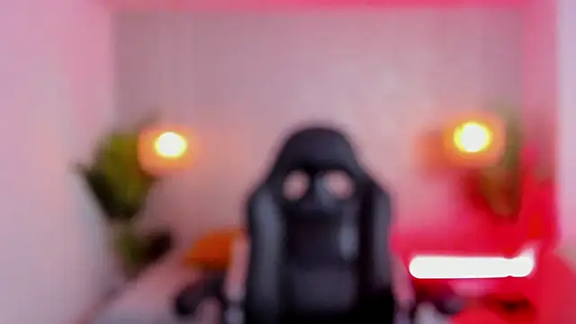 Snapshot of Gio_carangi chatting on 03/31/26, 03:25 Gio carangi online show from 03/31/26, 03:25