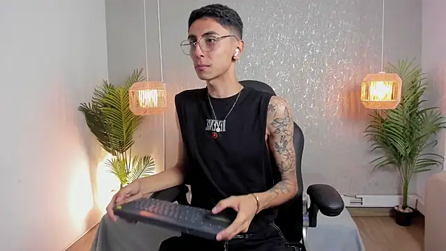 Snapshot of Gio_carangi chatting on 04/02/26, 03:24 Gio carangi online show from 04/02/26, 03:24