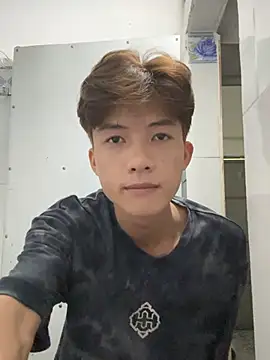 Nguyencuong1999 online show from 05/07/26, 02:38