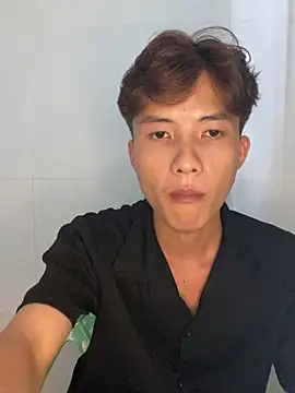 Nguyencuong1999 online show from 05/23/26, 05:17