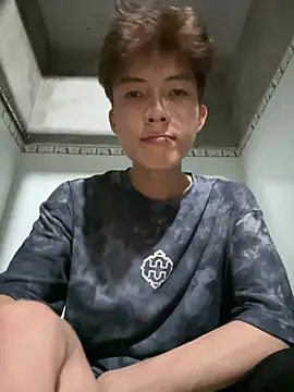 Nguyencuong1999 online show from 05/11/26, 04:59