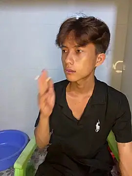 Nguyencuong1999 online show from 05/26/26, 06:06