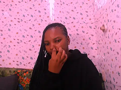 Snapshot of ebonysativa chatting on 04/08/26, 04:25 ebonysativa online show from 04/08/26, 04:25