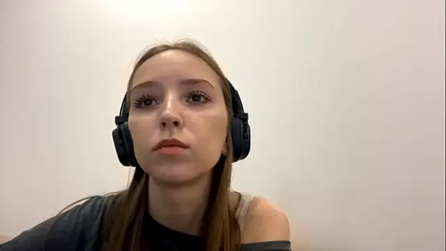 TanjaBrounson online show from 03/24/26, 03:23