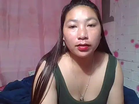 Hena   online show from 04/01/26, 01:41